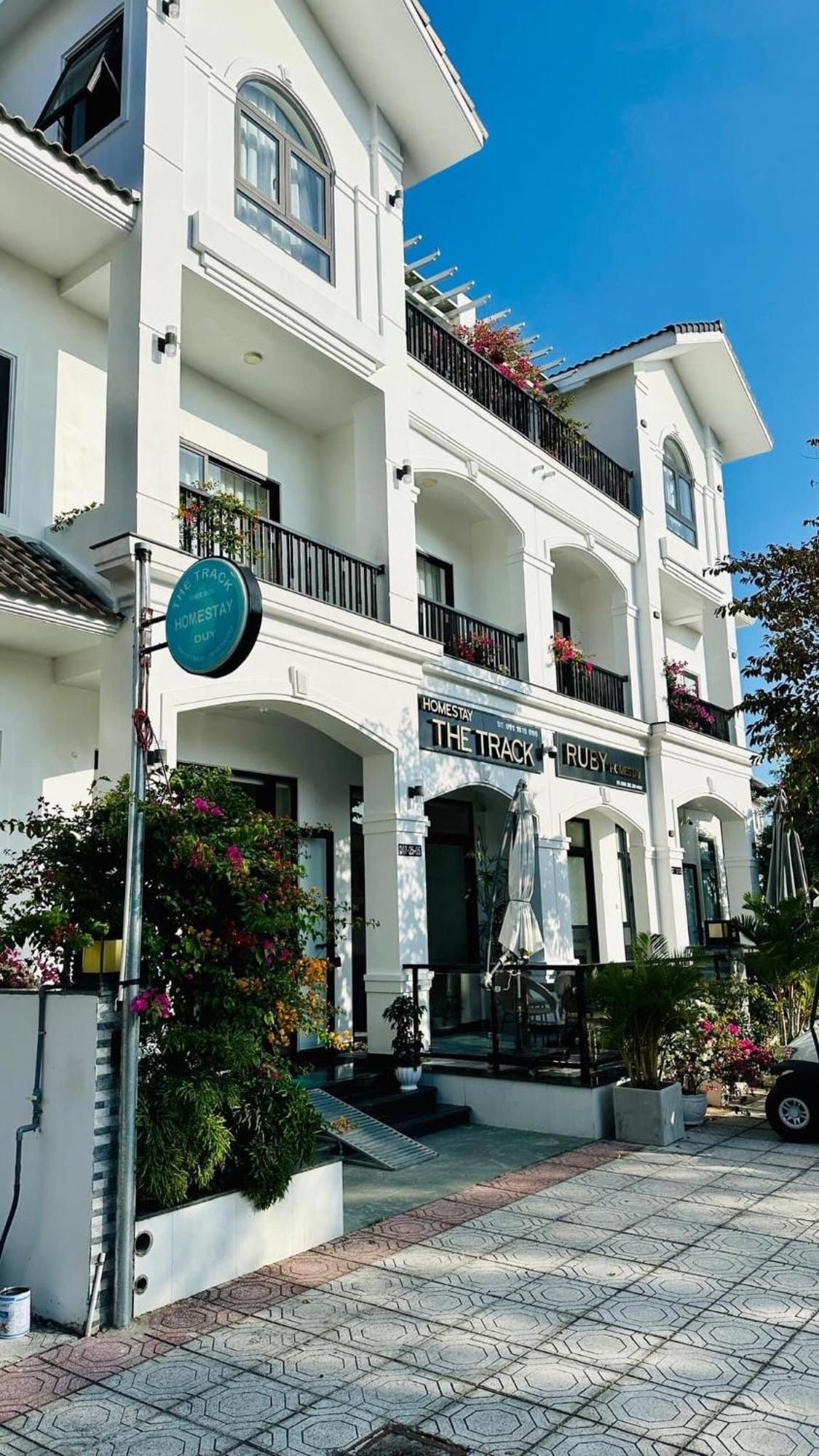 Moc Homestay- Near Bai Dai